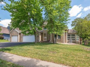 13420 Pennock Ave, Apple Valley, MN 55124