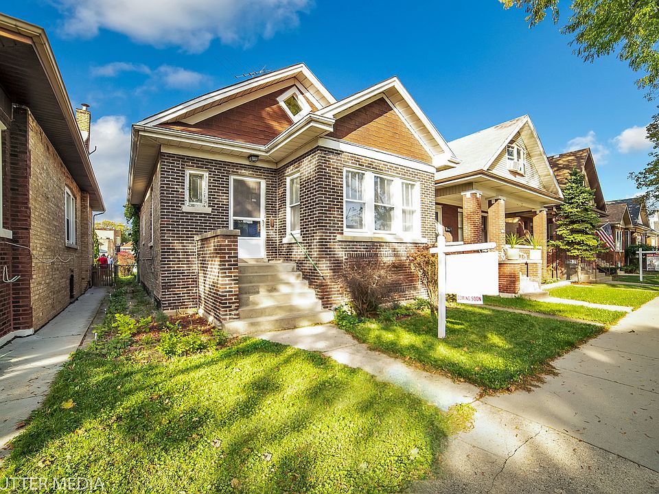 2nd image of 6028 W Dakin St