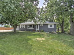 3527 E Eugene Dr, Decatur, IL 62521