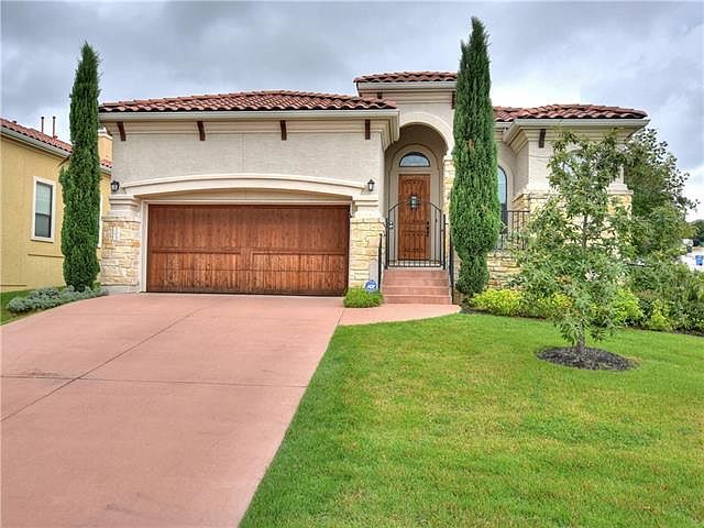 1st image of 205 Indianwood Dr