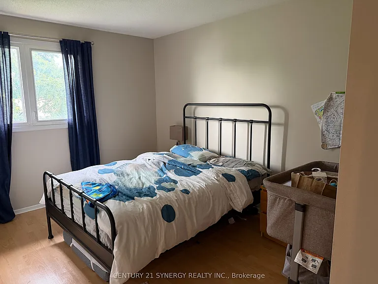 2307 Stonehenge Cres — Photo 13