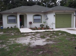 2221 11th St W, Bradenton, FL 34205