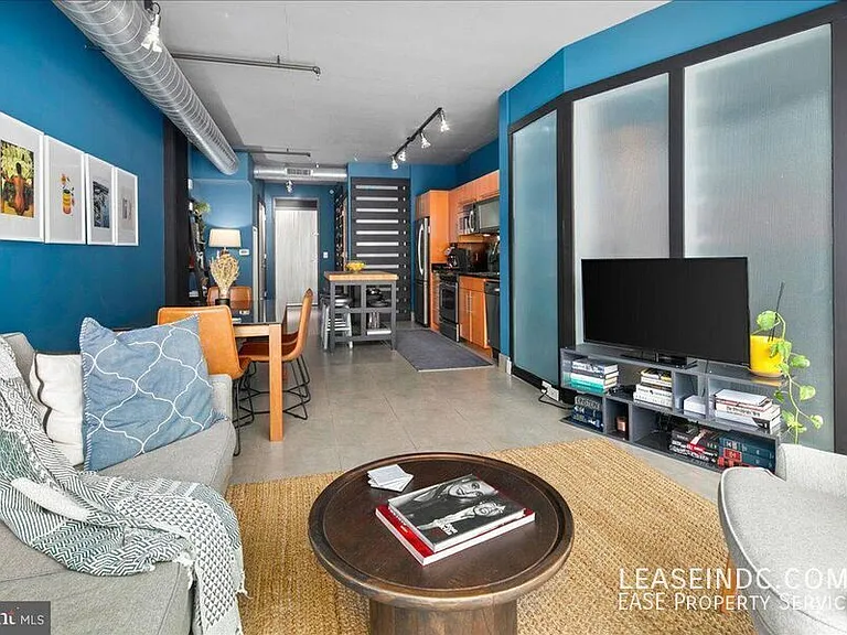 1133 14th St NW #704 — Photo 17