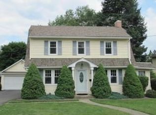 106 Iris Dr, Binghamton, NY 13905