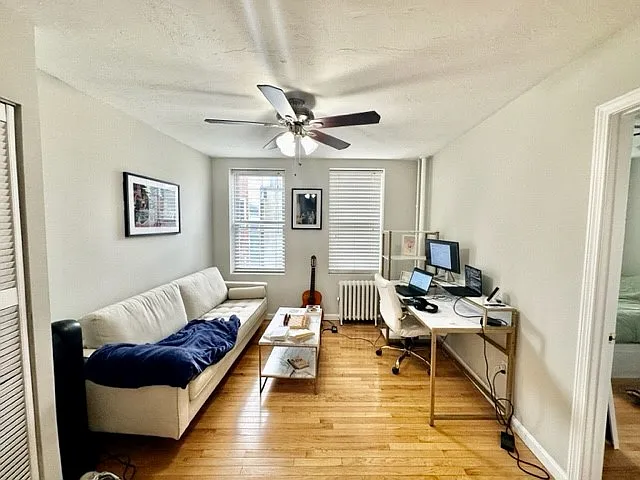 1 bed, 9999 sqft, $2,690 — Photo 3