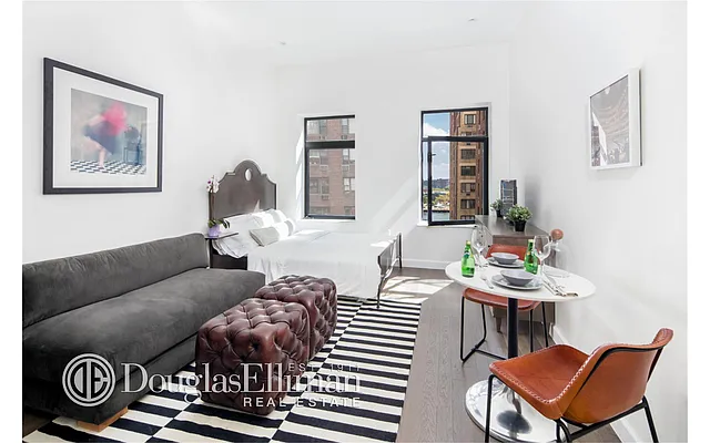 Rented by Douglas Elliman | media 47