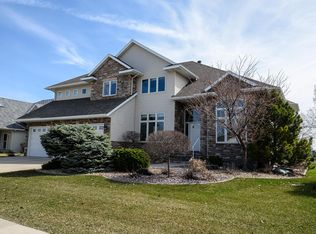 3022 31st St S, Fargo, ND 58103