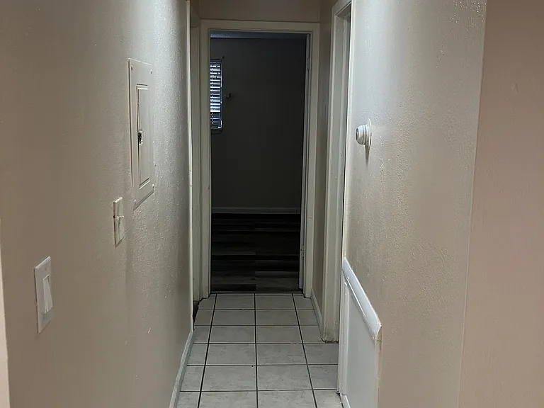 1610 Boston St #102 — Photo 6