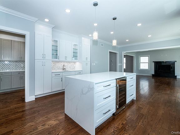 4th image of 19 Beverly Road