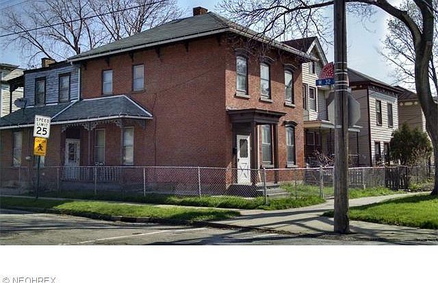 1st image of 3144 Woodbine Ave