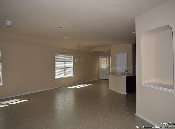 5th image of 10603 Stallings Way