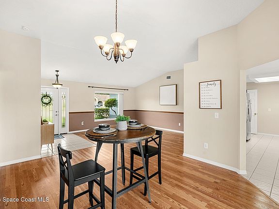 5th image of 1896 Fabien Cir