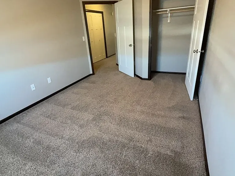 7051 Freedom Ct — Photo 28