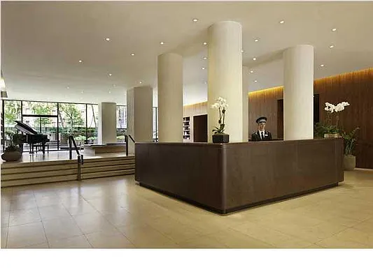 Rented by Evans Real Estate | media 18