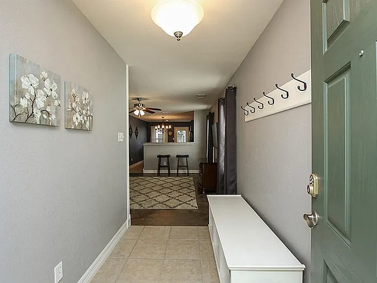 3603 Garrison Run Dr — Photo 2