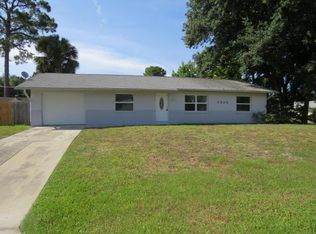 3232 Unity Tree Dr, Edgewater, FL 32141