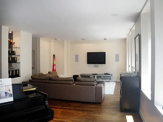 Rented by Stribling | media 15