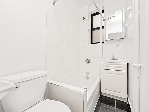 5th image of 235 W 12th St APT 14