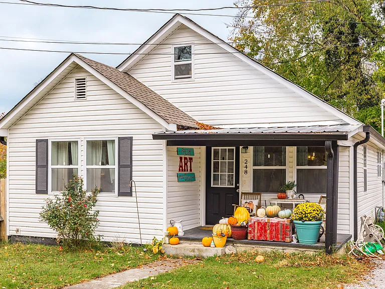 248 Morrison St — Photo 4