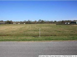 Cessna St, Gonzales, LA 70737