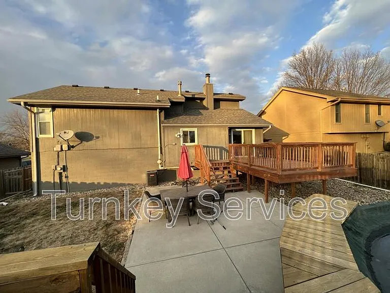 15423 Stony Brook Blvd — Photo 18