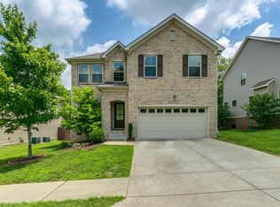 974 Legacy Park Rd, Mount Juliet, TN 37122