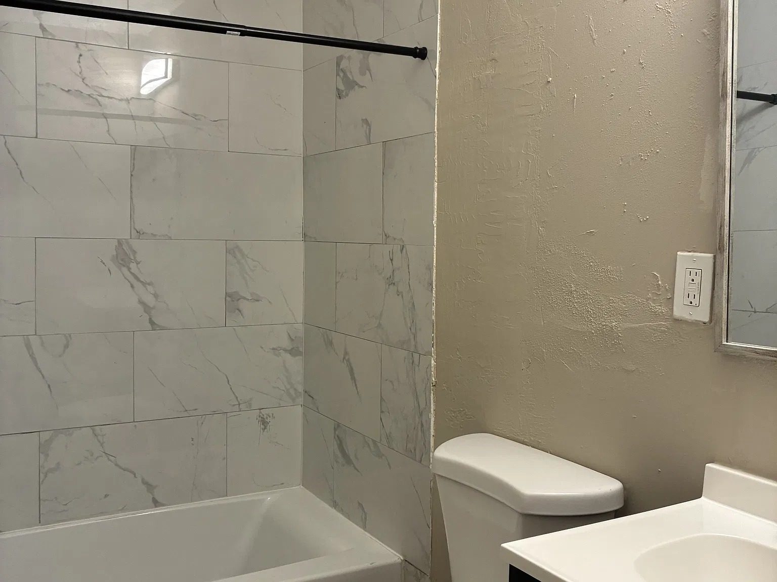 3309 N Pearl St — Photo 2