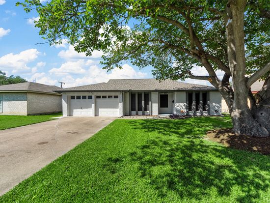 2413 Whippoorwill Dr, Mesquite, TX 75149