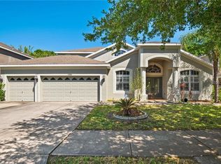 11456 Dutch Iris Dr, Riverview, FL 33578