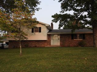 915 Jersey Ridge Rd, Maysville, KY 41056