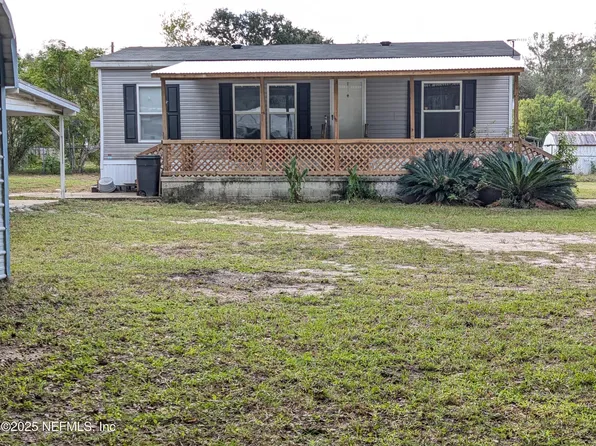 102 CHEROKEE Avenue, Interlachen, FL 32148