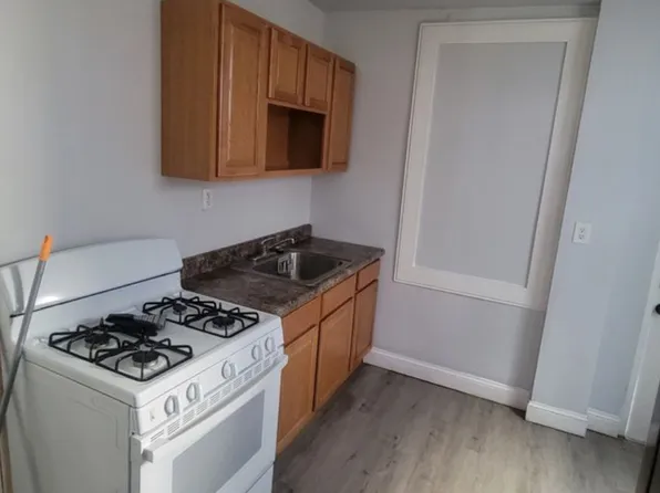 1858 E Lippincott St, Philadelphia, PA 19134