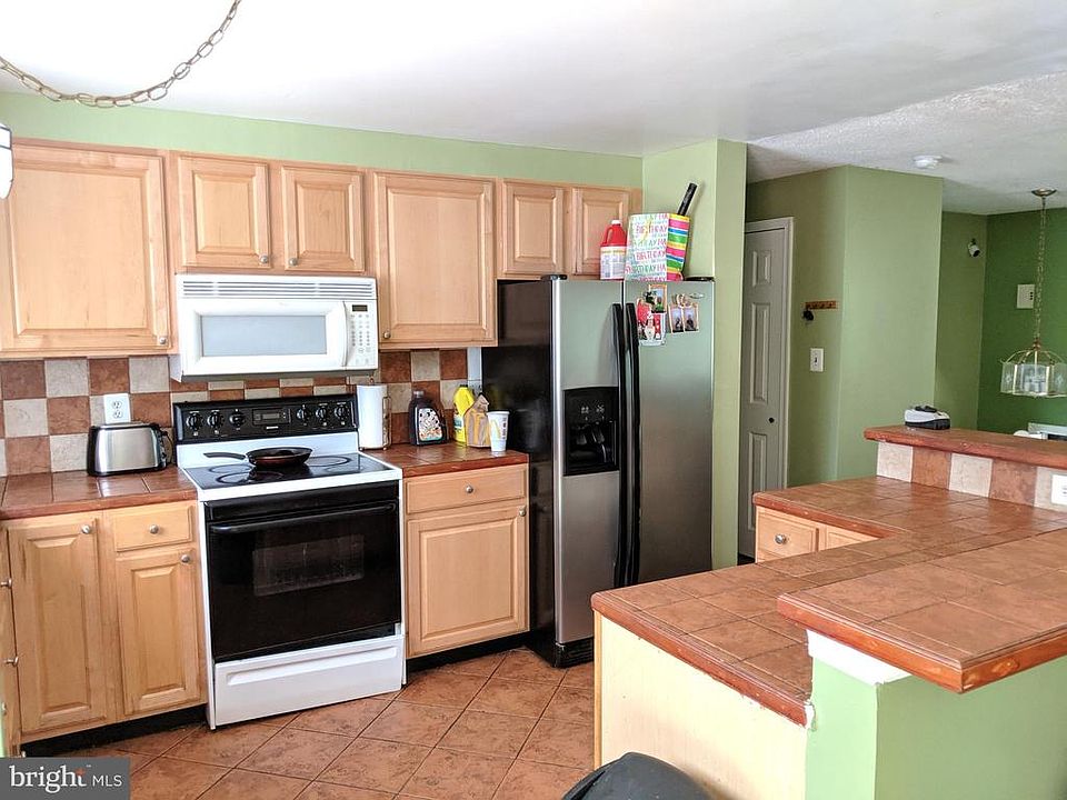 1st image of 4511 Hartford Ave