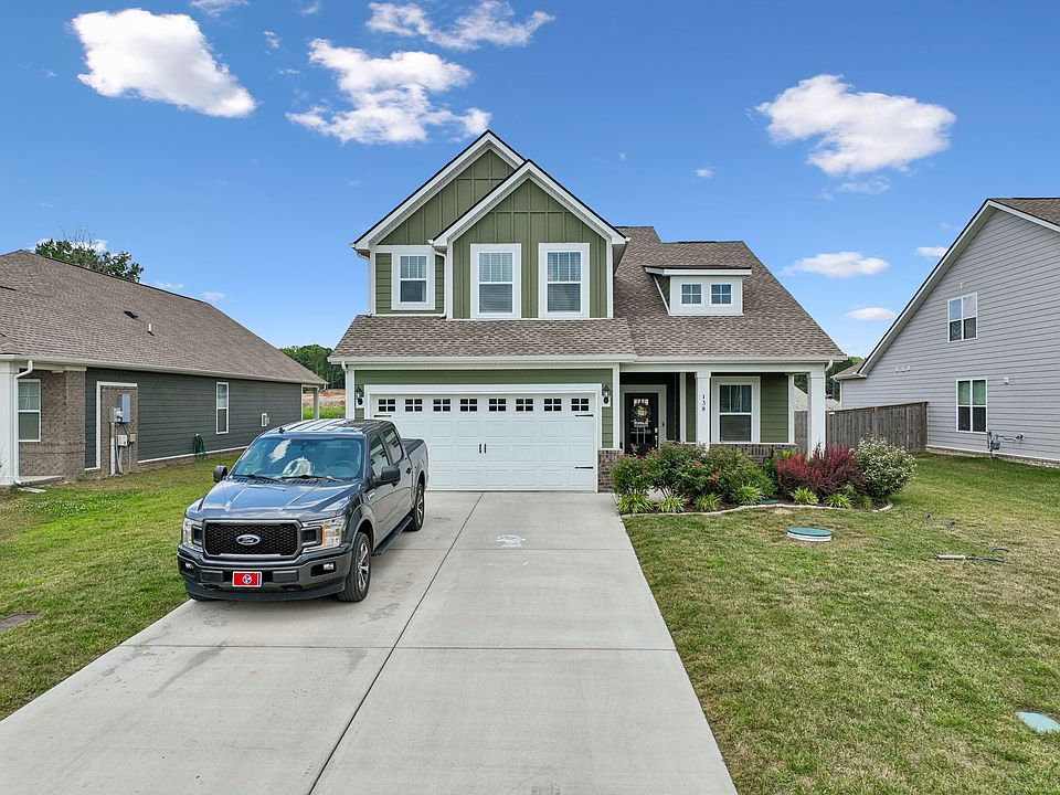 1st image of 138 Ravens Crest Ave