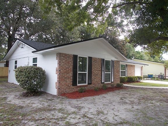 2nd image of 5813 Sturgeon Ln