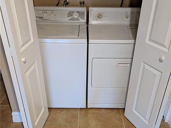 3rd image of 5476 Avenue C