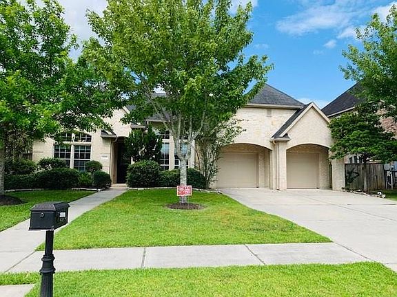 2nd image of 2576 Eli Way
