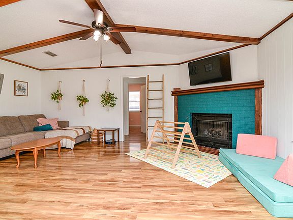5th image of 406 Ironton Ave