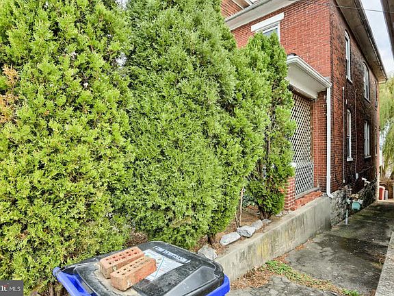 4th image of 432 N Prospect St