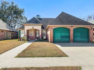 102 Shumard Dr, Lafayette, LA 70508