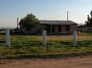 5174 W Burro Dr, Golden Valley, AZ 86413