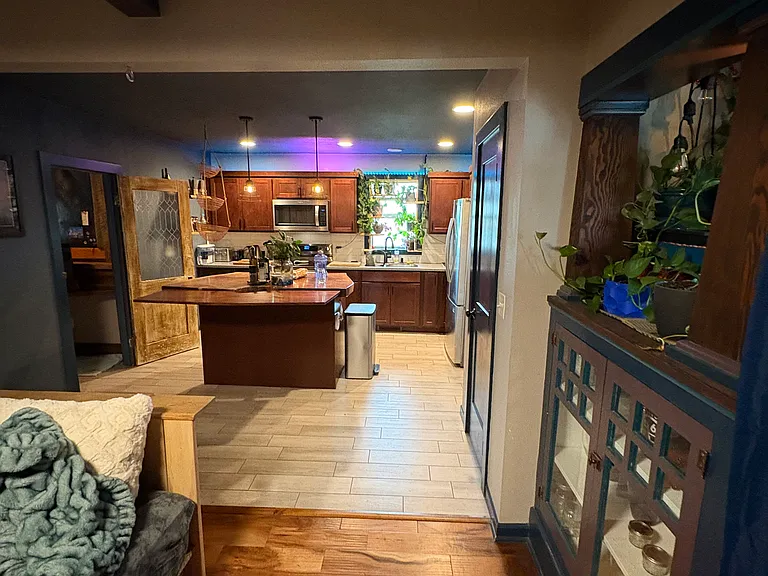 614 W Main St — Photo 14
