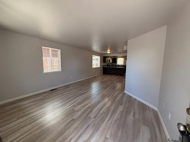 319 Thoma St #A — Photo 4