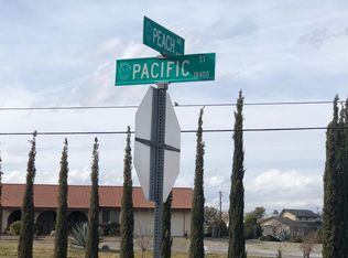 Peach Ave, Hesperia, CA 92345