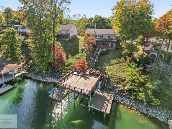348 Munsons Rd, Penhook, VA 24137