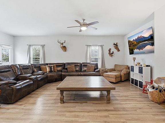 4th image of 26582 Armadillo Dr