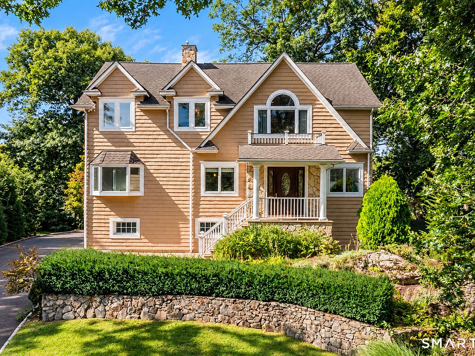 1st image of 42 Woodledge Road