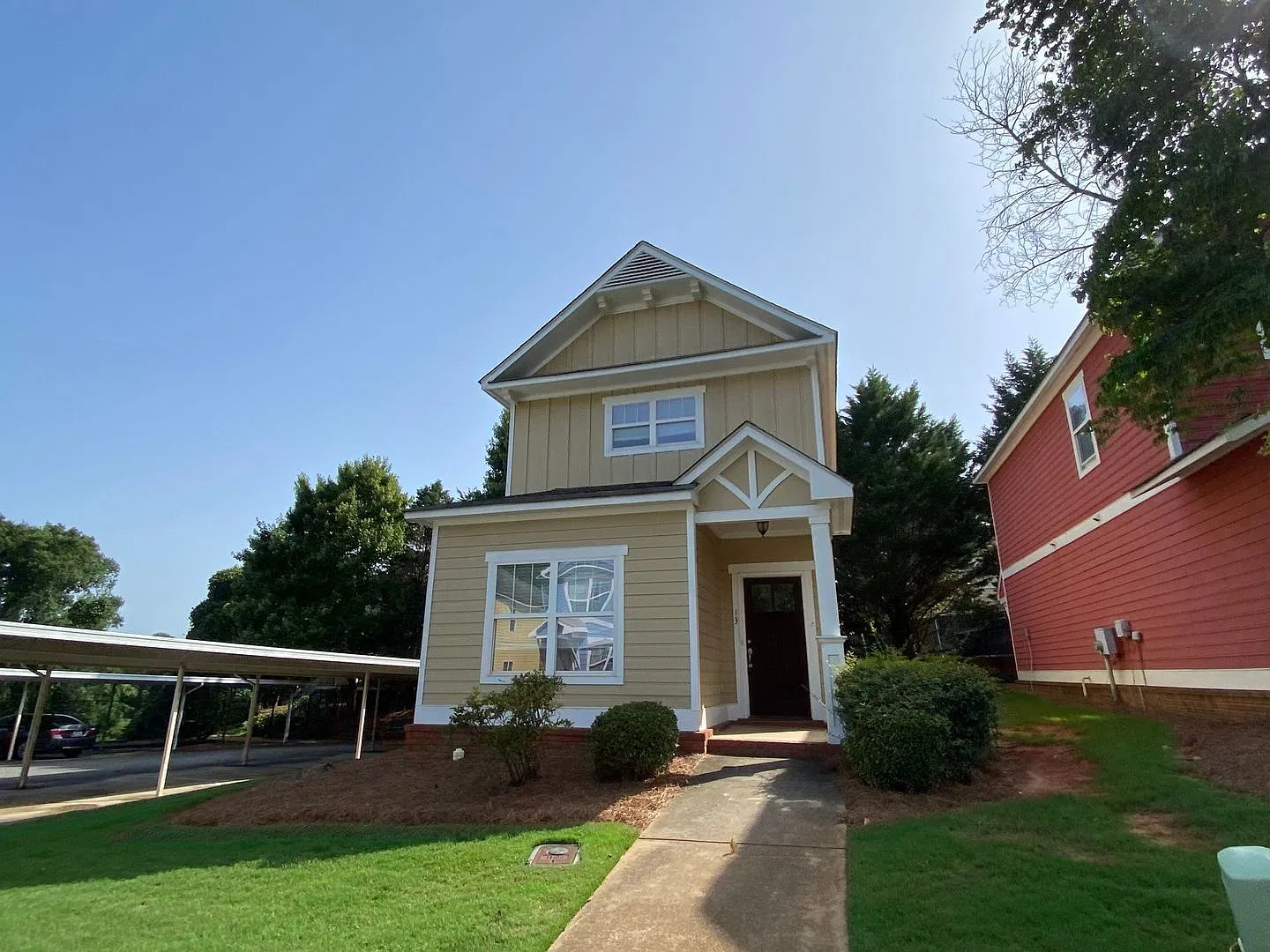 170 Jonas Ave — Photo 1