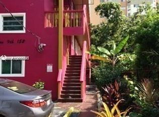 152 SW 9th St APT 3, Miami, FL 33130