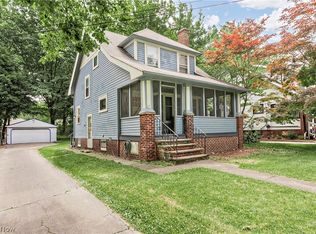 779 Woodview Rd, Cleveland Heights, OH 44121